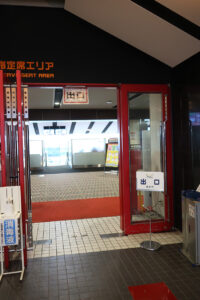 大井競馬場L-WING4階リニューアル！すべてグループ席に改装されたものに10