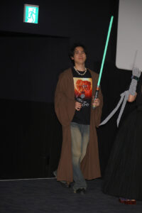 諏訪部順一＆武内駿輔「スター・ウォーズ：アコライト」ジェダイ衣装！ファイルーズあい羨む1