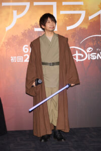 諏訪部順一＆武内駿輔「スター・ウォーズ：アコライト」ジェダイ衣装！ファイルーズあい羨む3