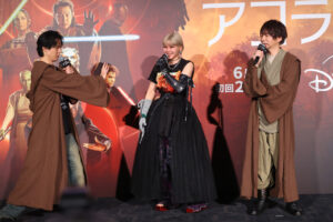 諏訪部順一＆武内駿輔「スター・ウォーズ：アコライト」ジェダイ衣装！ファイルーズあい羨む12
