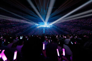 乃木坂46「35thSG アンダーライブ」最終公演！オレンジに染まった客席からアンコール7