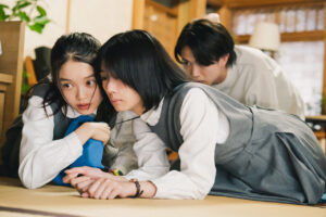 藤吉夏鈴主演「新米記者トロッコ」メインキャスト5人場面写真！新聞部潜入7