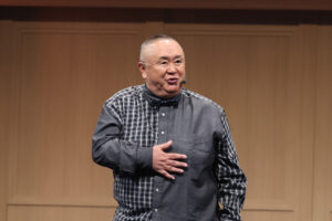 『高田文夫のラジオビバリー昼ズ』リスナー大感謝祭に5000人！涙を流して笑う姿も18