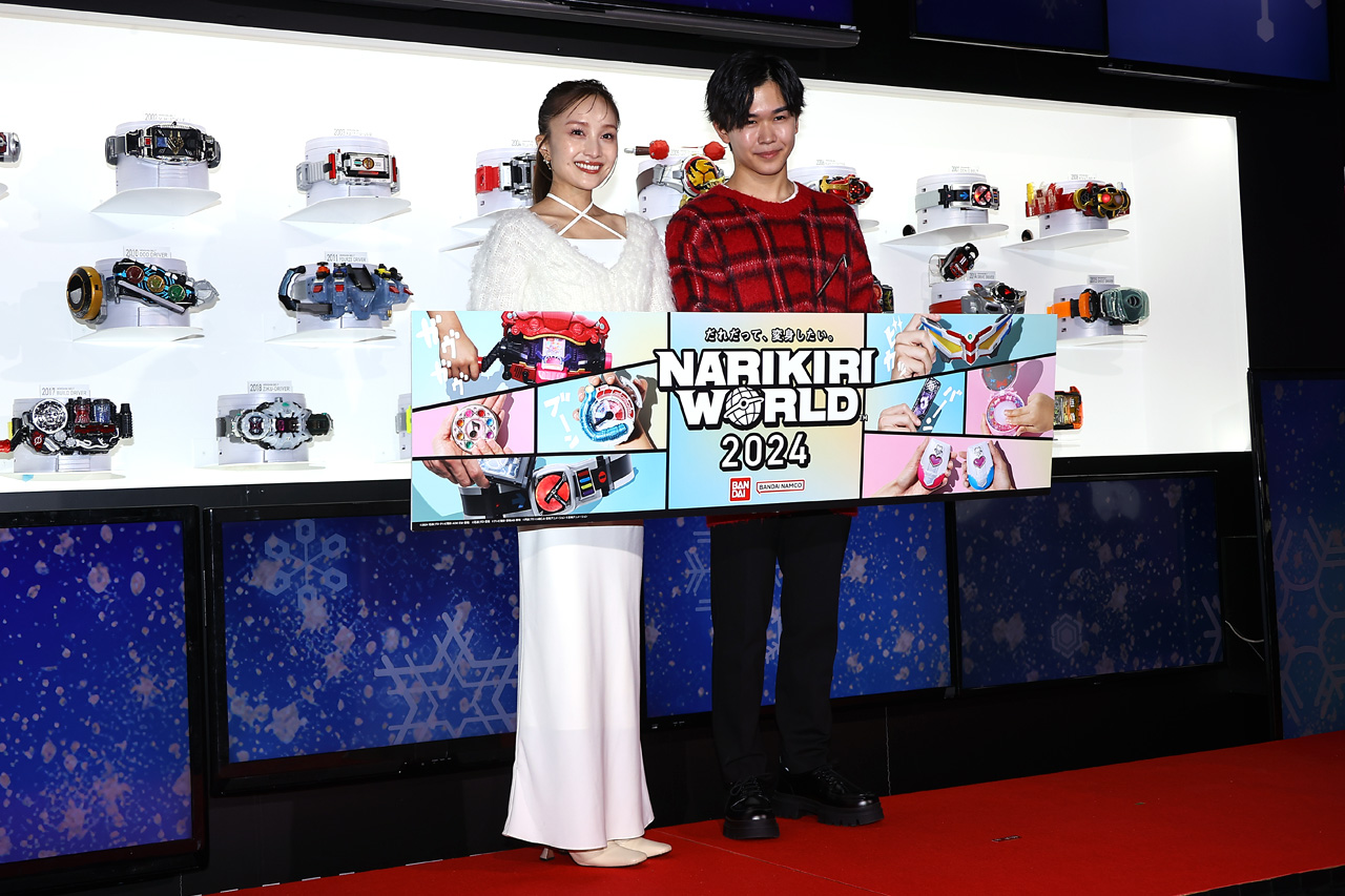鈴木福仮面ライダージーンDXレーザーレイズドライバーで変身