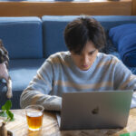 中島健人主演『知らないカノジョ』“もう1つの世界”新場面写!milet歌手姿も