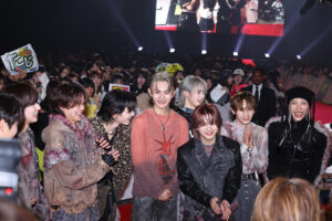INI笑顔あふれるメンバー11人で『MTV VMAJ』Pre-Showレッドカーペットに！7