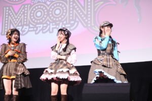 FRUITS ZIPPER「映画おしりたんてい」初日探偵衣装姿！生歌唱などでお祝い22