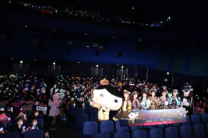 FRUITS ZIPPER「映画おしりたんてい」初日探偵衣装姿！生歌唱などでお祝い29