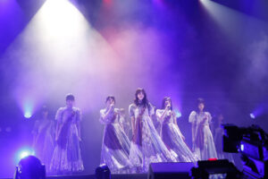 乃木坂46・38thSGアンダーライブ＆佐藤楓の卒業セレモニー開催！ノンストップで歌い踊る12