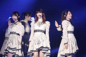乃木坂46・38thSGアンダーライブ＆佐藤楓の卒業セレモニー開催！ノンストップで歌い踊る22