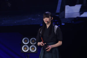 乃木坂46 6期生ファン前では初お披露目！“魔法使い”・巫女・華道・書道など多彩9