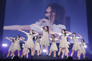 乃木坂46 6期生ファン前では初お披露目！“魔法使い”・巫女・華道・書道など多彩15