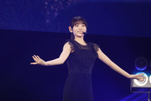 乃木坂46 6期生ファン前では初お披露目！“魔法使い”・巫女・華道・書道など多彩24