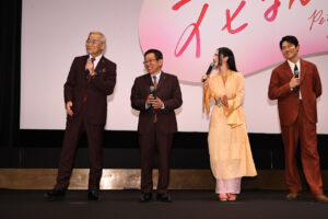 鈴木亮平 有村架純はデビュー時から推していた！『花まんま』爆笑連発舞台挨拶開催3