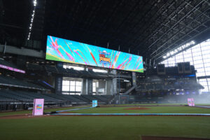 にじさんじ×ホロライブ「DMMオンクレpresents にじホロ交流戦2025」DAY1！エスコンフィールド熱気26