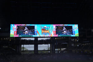 にじさんじ×ホロライブ「DMMオンクレpresents にじホロ交流戦2025」DAY1！エスコンフィールド熱気107