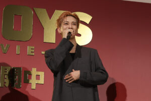 豆原一成 JO1・與那城奨が「BADBOYS」初日舞台見守りに「愛を感じて嬉しい」7
