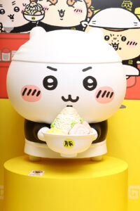 「ちいかわラーメン 豚」池袋PARCOオープン！世界観にどっぷりパトランプも回転6