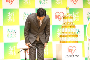 吉沢亮 アイリスオーヤマCM「笑いに命懸け」から一転で戸惑い？『ばけばけ』向け英語勉強1