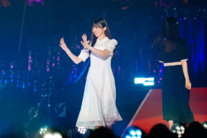 櫻坂46四期生 First Showcase開催！自己アピール、ファッションショー、ライブで魅せる8