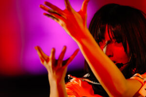 櫻坂46四期生 First Showcase開催！自己アピール、ファッションショー、ライブで魅せる25