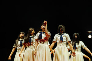 櫻坂46四期生 First Showcase開催！自己アピール、ファッションショー、ライブで魅せる26