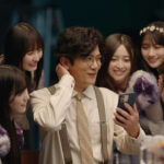 稲垣吾郎 乃木坂46“転生”や弓木奈於に似てる?SmartNews新CM“スマイル”届ける