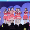 「AKB48 18期生昇格記念LIVE！～青い空には 雲はひとつもない～」18・19・20期生16人ステージ