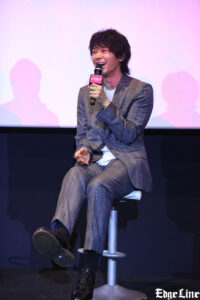 中村倫也 ライトを受け輝く姿！生田斗真とゲキ×シネ『バサラオ』初日TV局へやりたい放題26