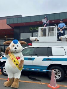 河瀬詩 北海道根室市で「一日警察署長」と「一日駅長」Wで務める！実績が評価7