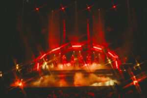 リトグリ全国ツアー「Little Glee Monster Live Tour 2025 “Ambitious”」完走！心の叫びのような歌響かせる6