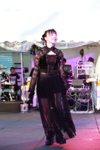 澤村光彩『2025神宮外苑花火大会』登場！秩父宮ラグビー場2組目登場で6曲披露4