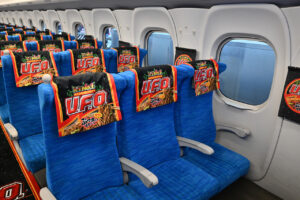 新幹線内で「日清焼そばU.F.O.」味わえる特別新幹線『ソースエクスプレス』東京・大阪間運行14