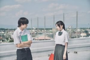 芳根京子 髙橋海人が決断のための対峙シーン！『君の顔では泣けない』15年間写真4