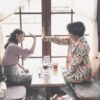 芳根京子と髙橋海人 笑顔のハイタッチも切ない理由？『君の顔では泣けない』新場面写公開