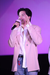 向井康二 声震わせスピーチにマーチ肩を抱いてサポート！タイで『Dating Game』The Lasting Love EP3
