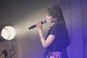 大西亜玖璃“失恋”“POP”“Rock”な3公演公式レポート！“あぐぽん脳内裁判”や新たな魅力も7