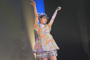 大西亜玖璃“失恋”“POP”“Rock”な3公演公式レポート！“あぐぽん脳内裁判”や新たな魅力も11