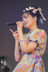 大西亜玖璃“失恋”“POP”“Rock”な3公演公式レポート！“あぐぽん脳内裁判”や新たな魅力も15