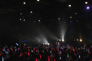 大西亜玖璃“失恋”“POP”“Rock”な3公演公式レポート！“あぐぽん脳内裁判”や新たな魅力も21