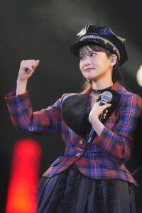 大西亜玖璃“失恋”“POP”“Rock”な3公演公式レポート！“あぐぽん脳内裁判”や新たな魅力も24