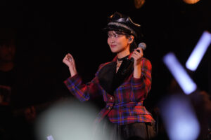 大西亜玖璃“失恋”“POP”“Rock”な3公演公式レポート！“あぐぽん脳内裁判”や新たな魅力も29