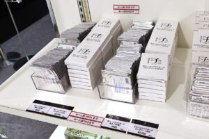 特別展『チ。 ―地球の運動について― 地球（いわ）が動く』大阪会場内覧！マスコットチャーム全7体も先行発売27