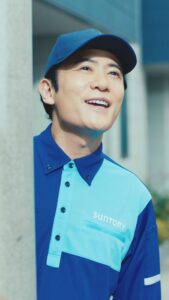 新しい地図・稲垣吾郎、草なぎ剛、香取慎吾『＃素晴らしい過去になろう』新動画！ルートセールス衣装1
