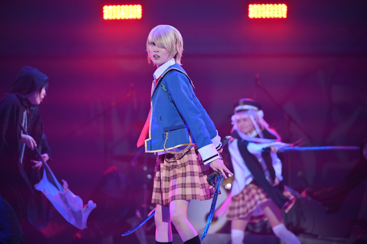 舞台『ヘブンバーンズレッド』ゲネプロでダイレクトに伝わる熱量!歌で真っ直ぐな想いをぶつける2