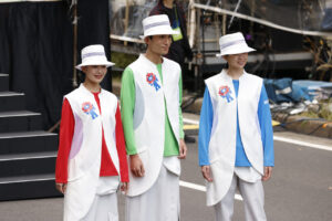 【写真130枚超】「御堂筋ランウェイ2025」大阪・関西万博パビリオンユニフォームずらり！ミャクミャクも登場4