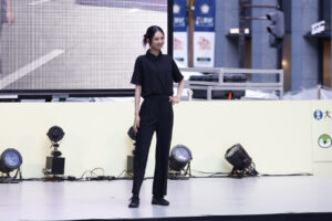 【写真130枚超】「御堂筋ランウェイ2025」大阪・関西万博パビリオンユニフォームずらり！ミャクミャクも登場14