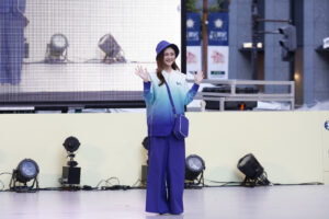 【写真130枚超】「御堂筋ランウェイ2025」大阪・関西万博パビリオンユニフォームずらり！ミャクミャクも登場19