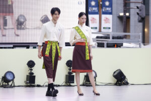 【写真130枚超】「御堂筋ランウェイ2025」大阪・関西万博パビリオンユニフォームずらり！ミャクミャクも登場29