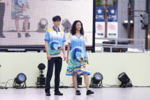 【写真130枚超】「御堂筋ランウェイ2025」大阪・関西万博パビリオンユニフォームずらり！ミャクミャクも登場30